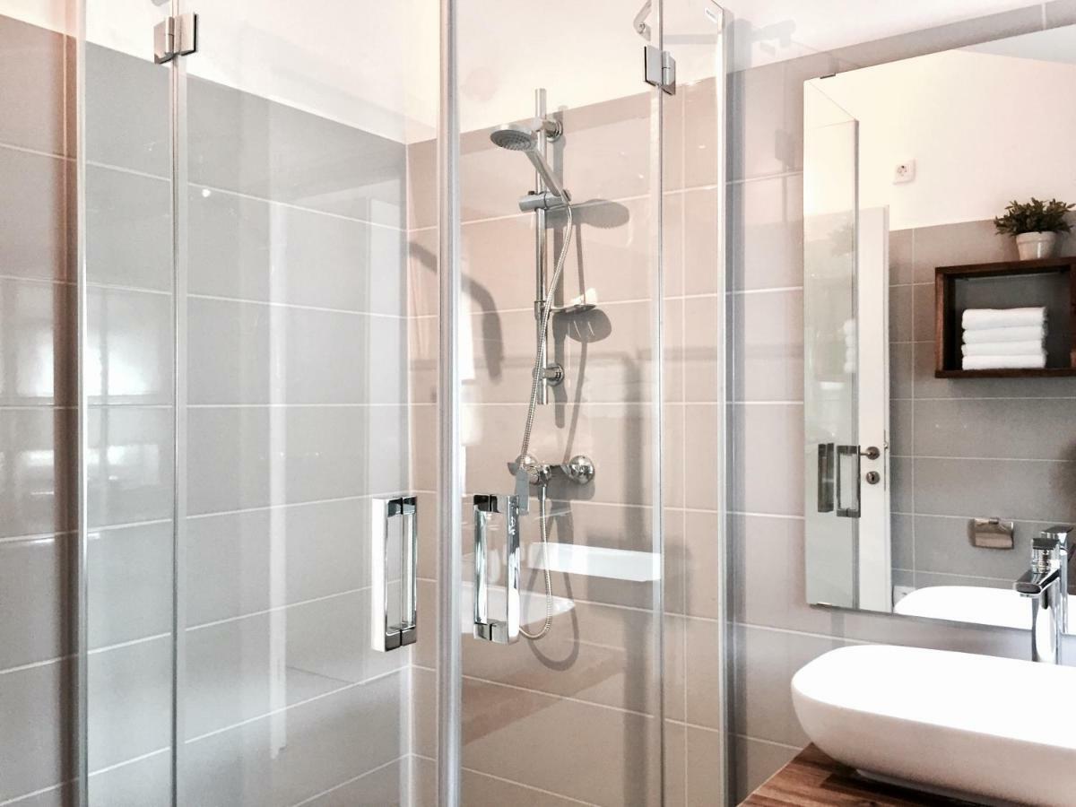Apartmani Zivaljic トロギール エクステリア 写真