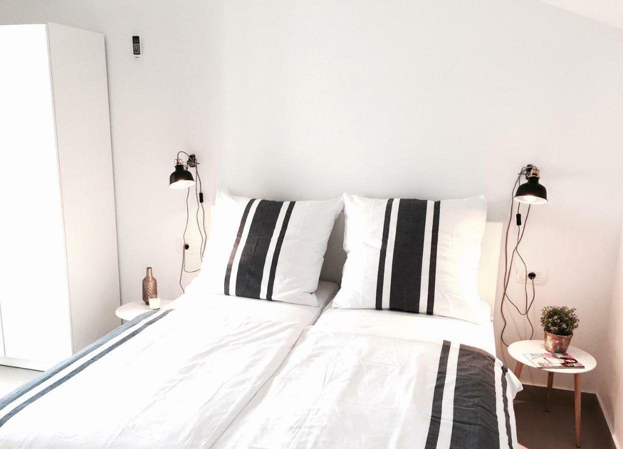 Apartmani Zivaljic トロギール エクステリア 写真